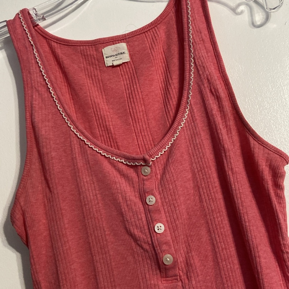 Banana Republic Ribbed Tank - Picture 2 of 8